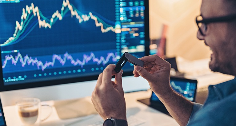 The Importance of Crypto Trading Volume Signal in Market Analysis 1 The Importance of Crypto Trading Volume Signal in Market Analysis 1